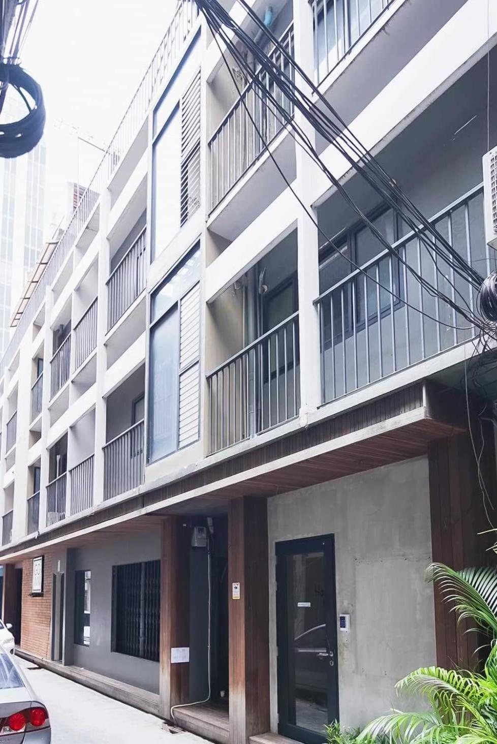 Go Inn Silom Bts St Louis V โกอินน์ สีลม 2 Bangkok Esterno foto